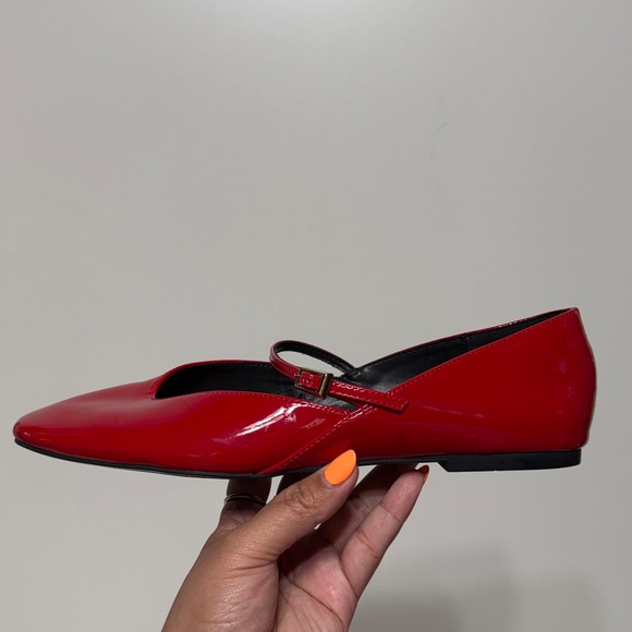 Zara Red Patent Mary Jane Ballet Flats with Ankle Strap - Picture 3 of 13